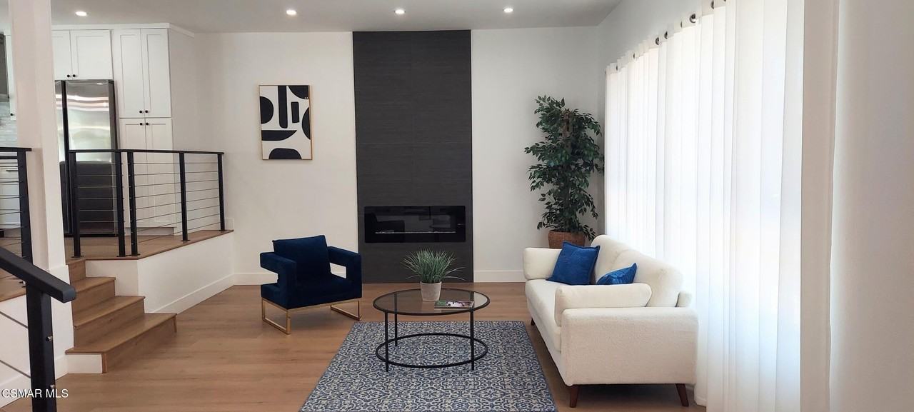 4071 Peoria Ave - Photo 2 of 19