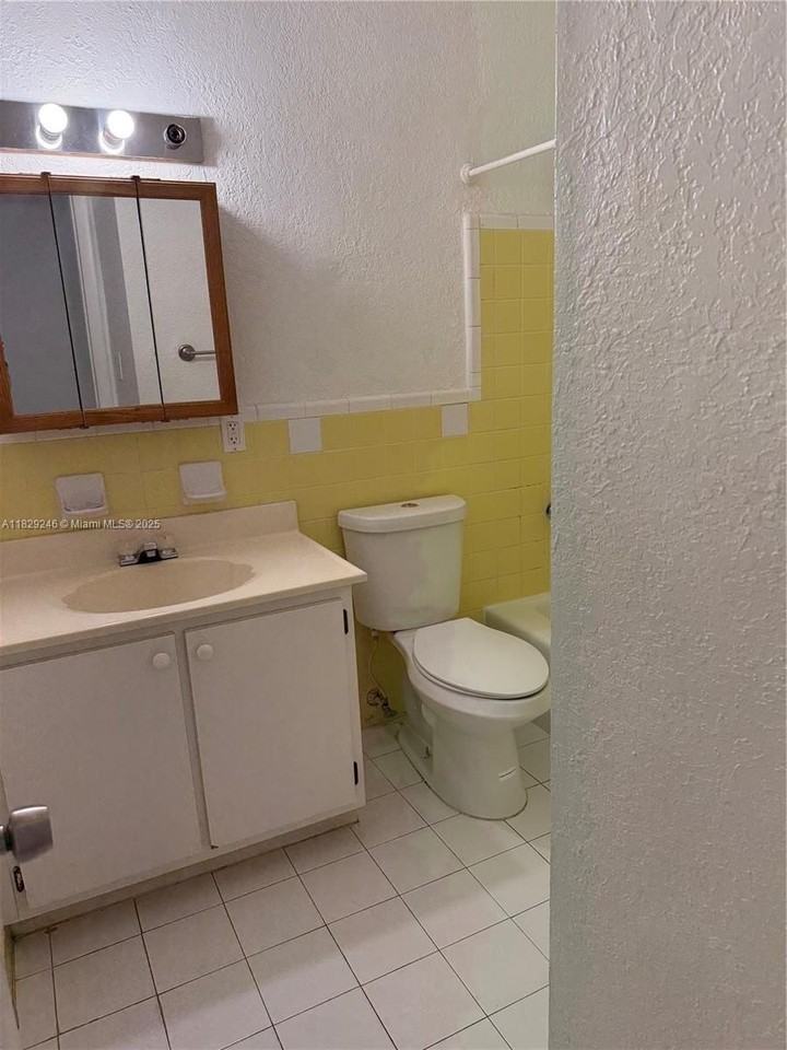 13900 Lake Placid Ct #A37 - Photo 6 of 22