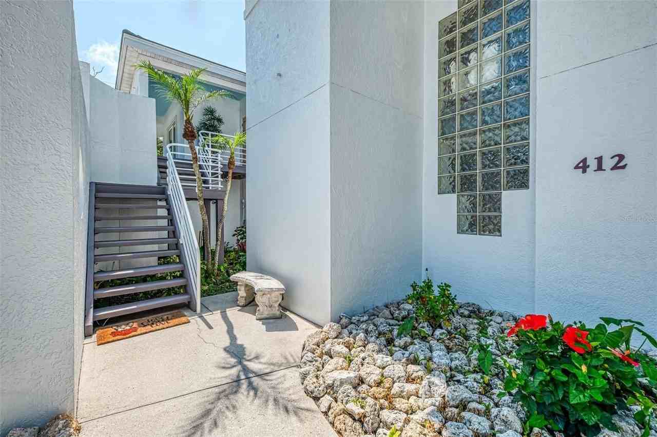 412 Treasure Boat Way - Photo 7 of 50