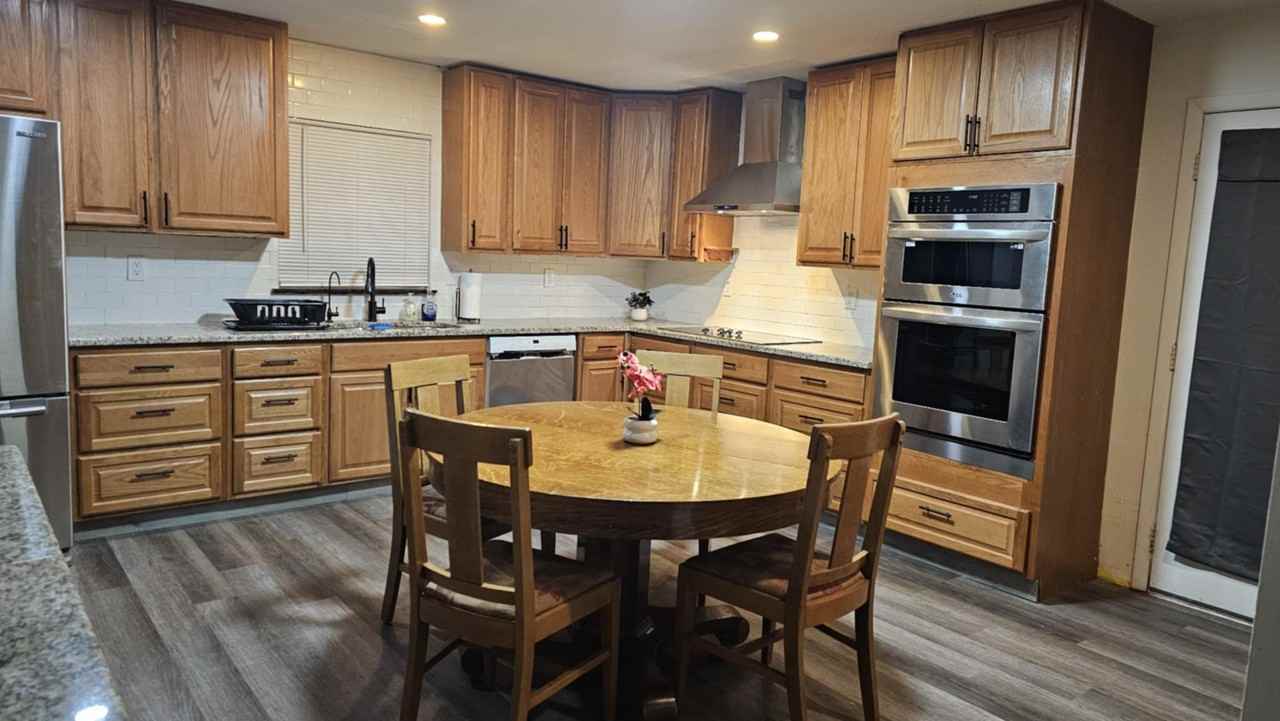 Terry Ave - Photo 2 of 38