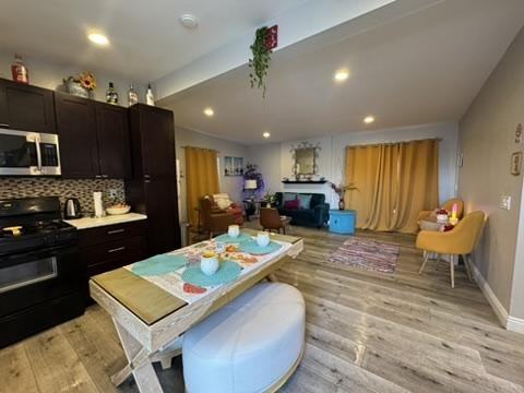 Exley Ave - Photo 4 of 12