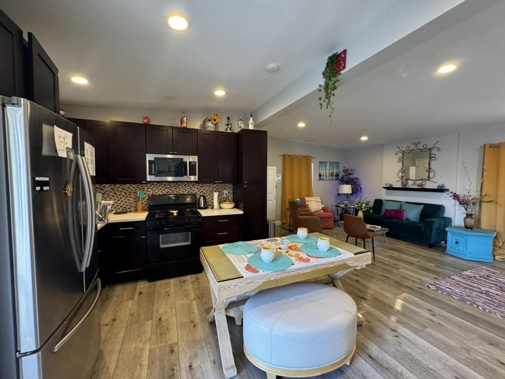 Exley Ave - Photo 5 of 12