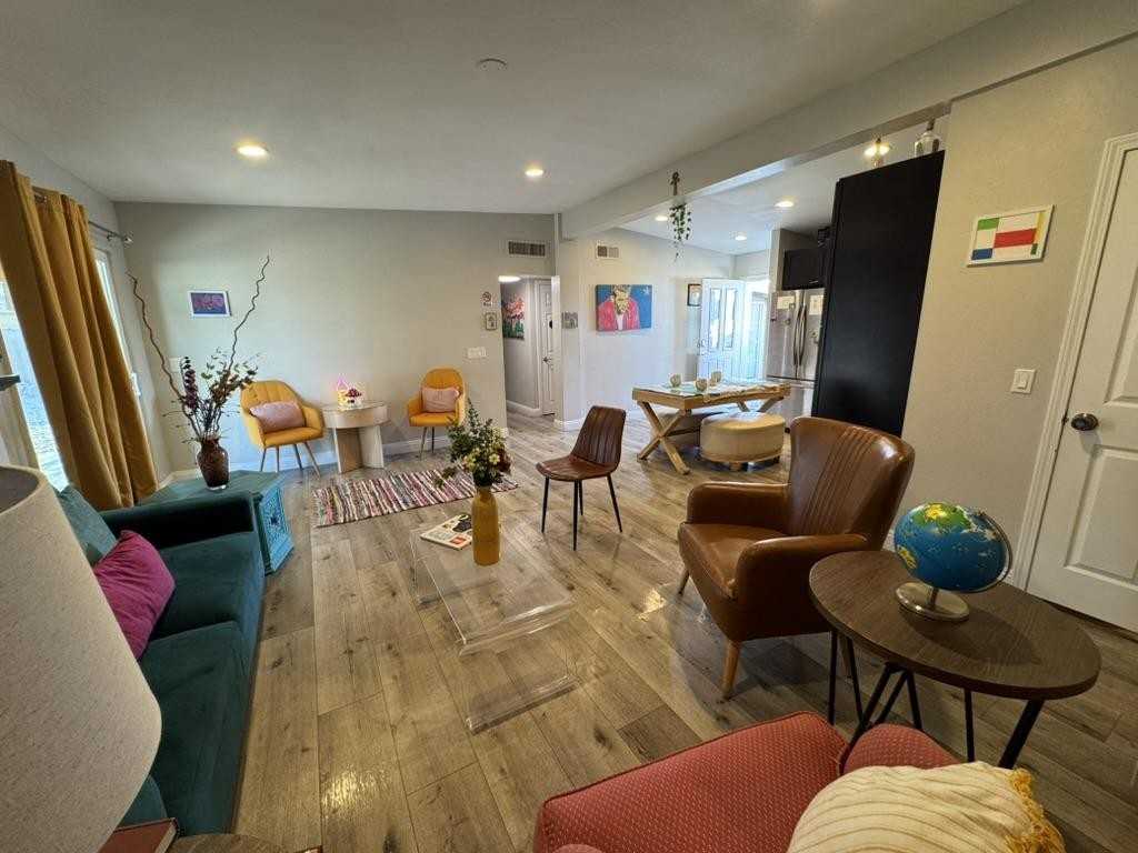 Exley Ave - Photo 7 of 12