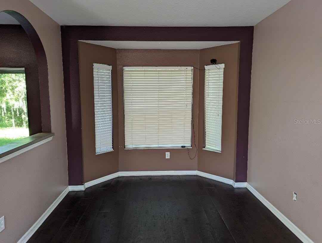 18126 Birdwater Dr - Photo 4 of 7