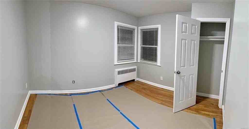 113 Carroll Ave - Photo 2 of 8