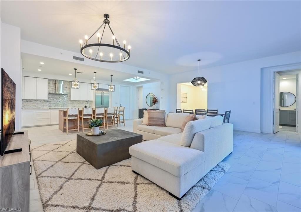 1115 Central Avenue #243