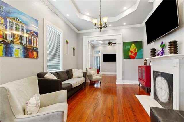 2104 Iberville St - Photo 2 of 10