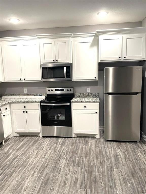 531 E Monterey St - Photo 4 of 20