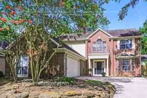 featured image of 14 E Trillium Cir