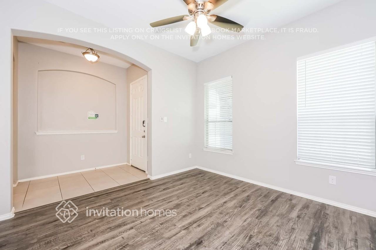 2533 Weatherford Heights Dr - Photo 3 of 17