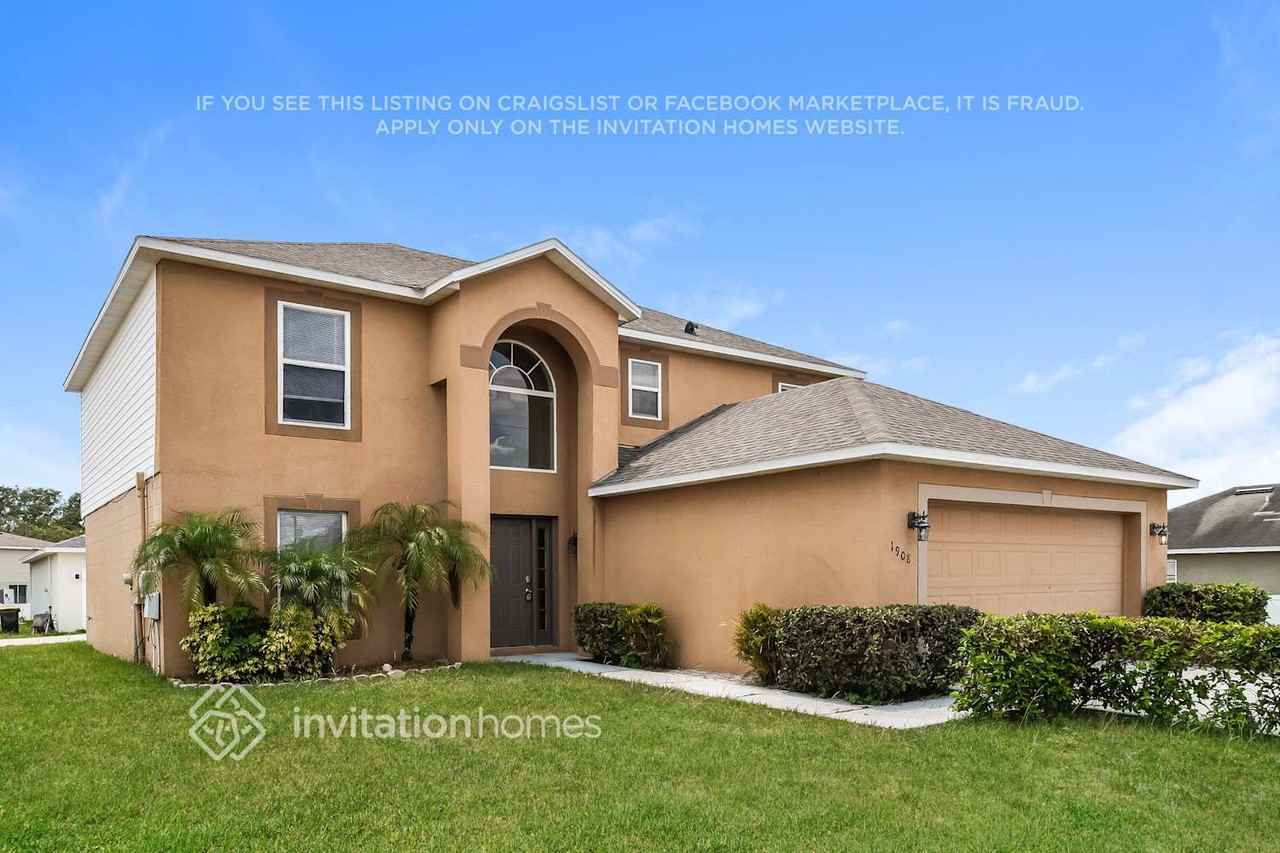 1908 Sawfish Dr - Photo 2 of 17