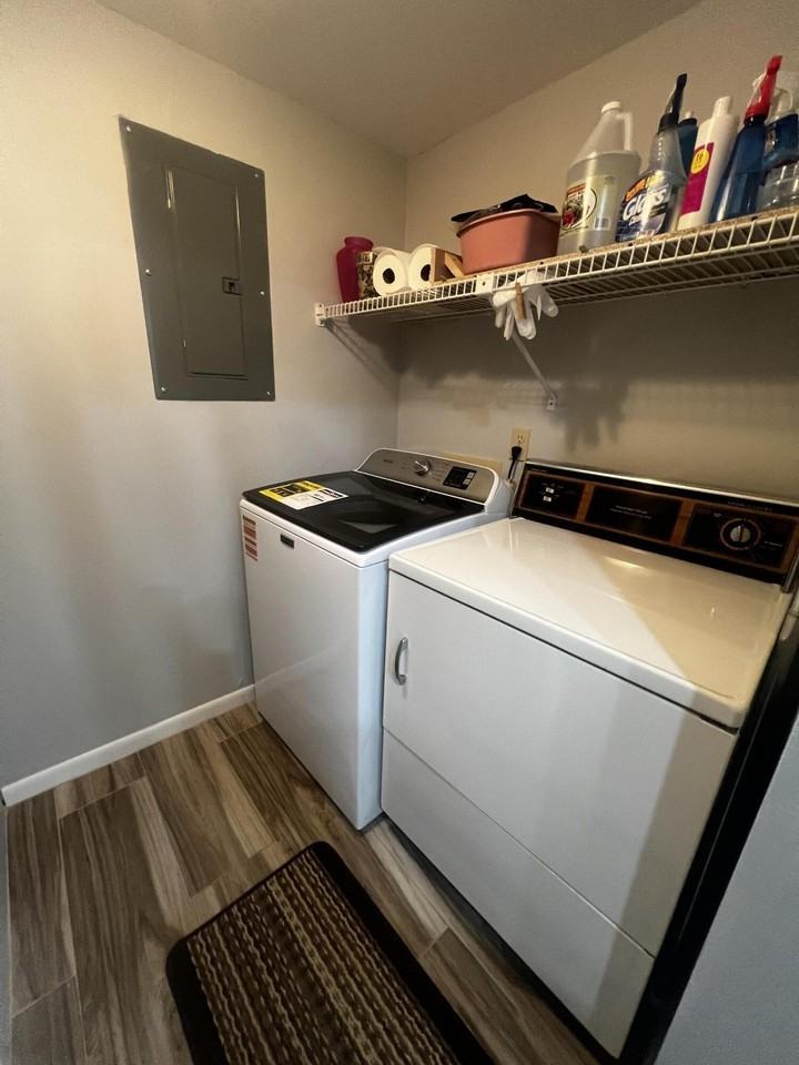 408 Pine Glen Ln #C2 - Photo 6 of 25