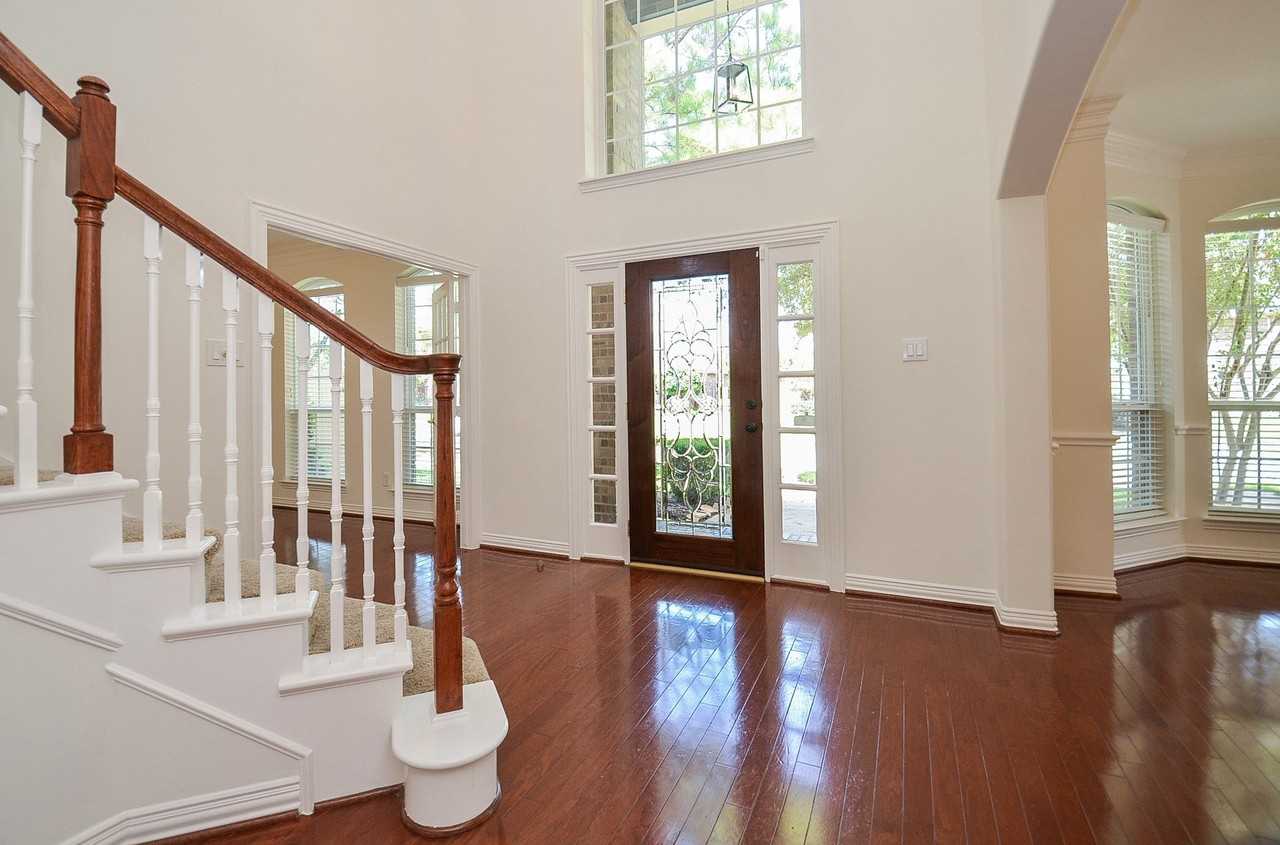 3411 Brinmont Place Ln - Photo 7 of 33