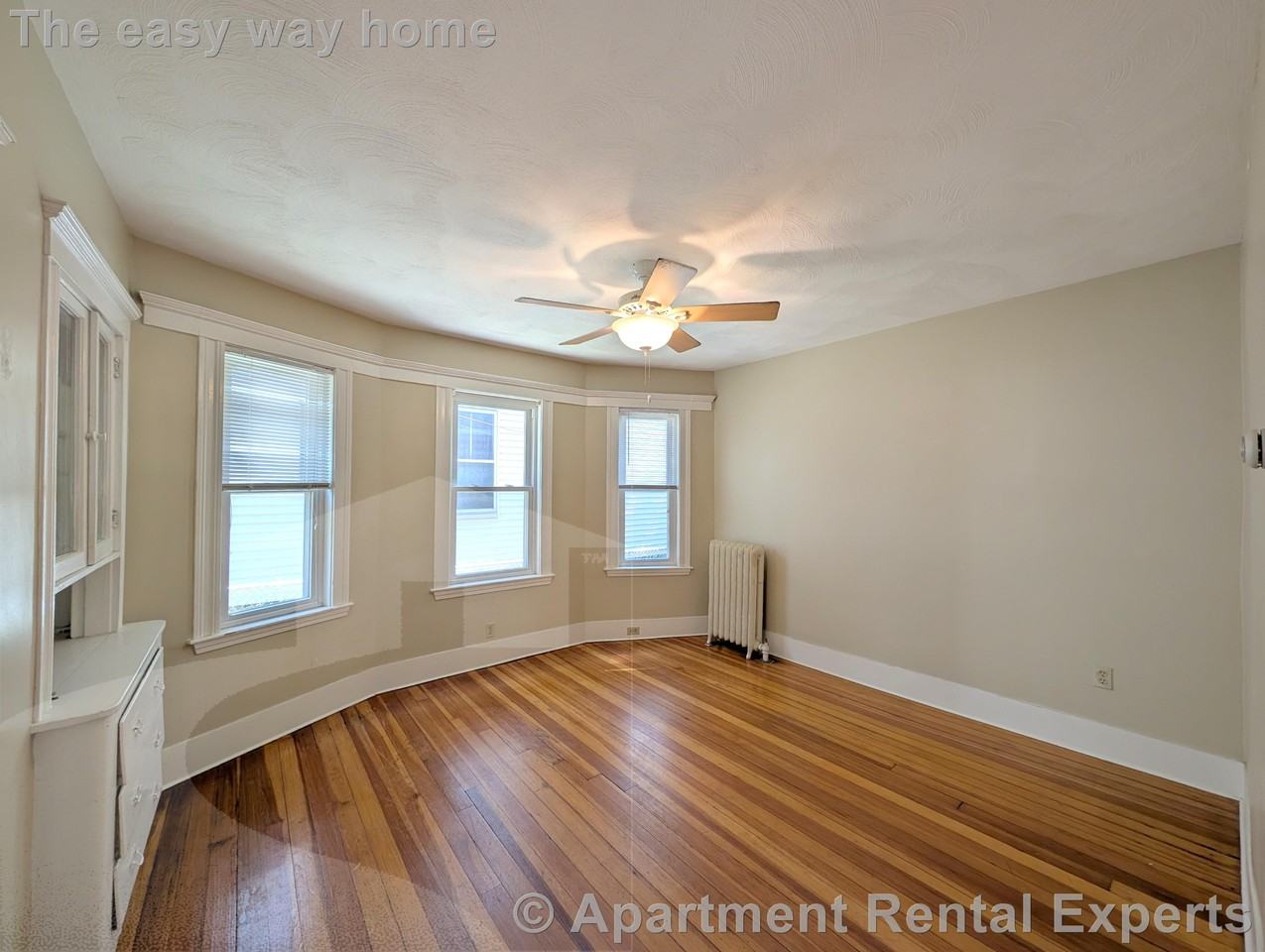 79 Conwell Ave #1 - Photo 6 of 23