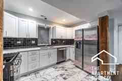 3328 W Congress Pkwy #G - Photo 1 of 1