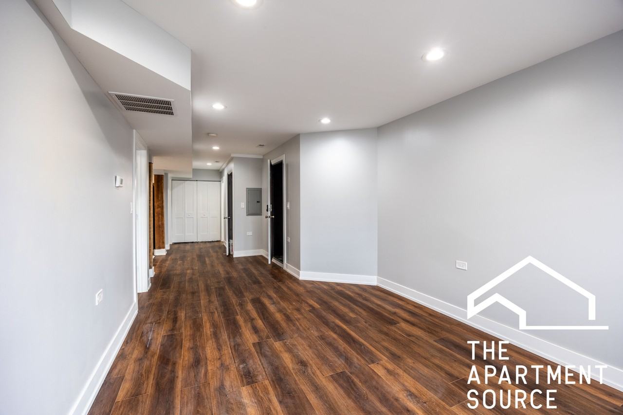 3328 W Congress Pkwy #G - Photo 7 of 13