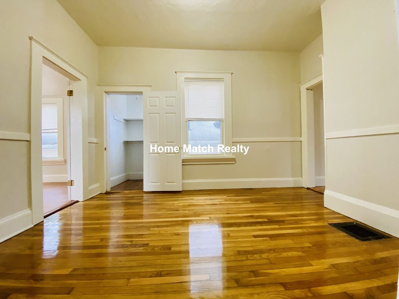 Montvale Ave - Photo 3 of 35