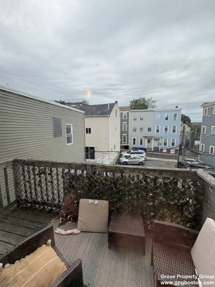 287 W 5th St #2 - Photo 6 of 11