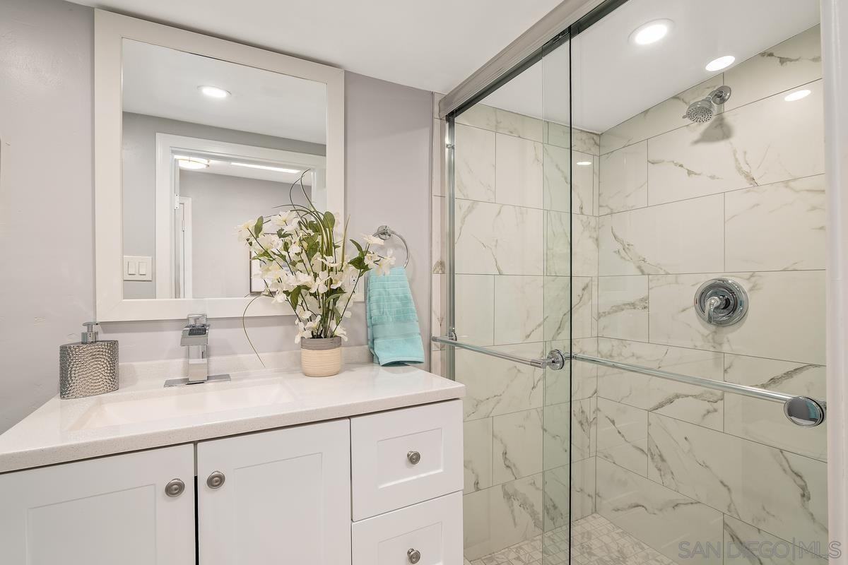 1333 Nashville St #1 - Photo 7 of 11