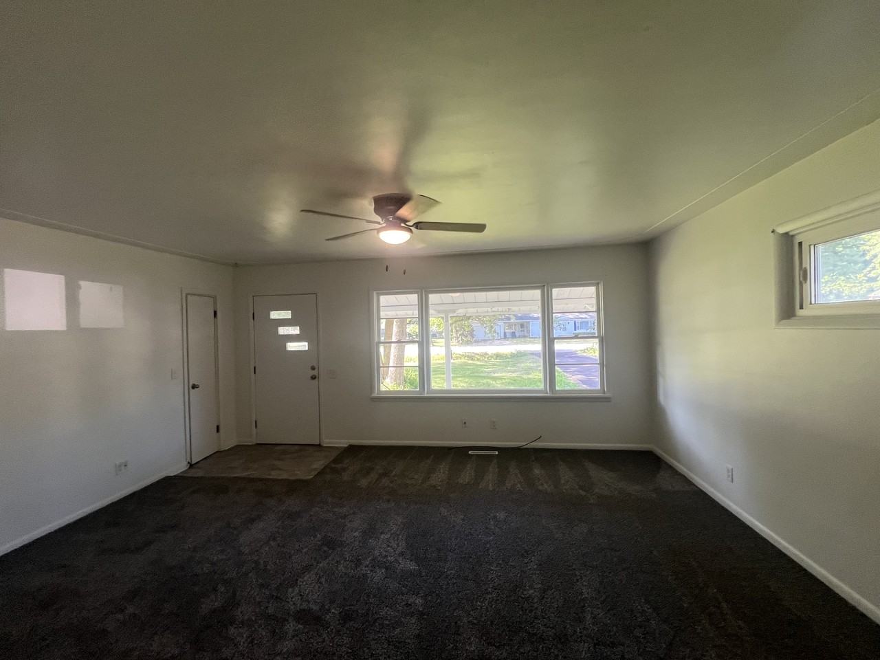 3564 Pontaluna Rd - Photo 2 of 15