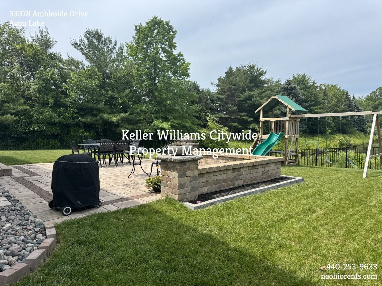 33378 Ambleside Dr - Photo 3 of 37