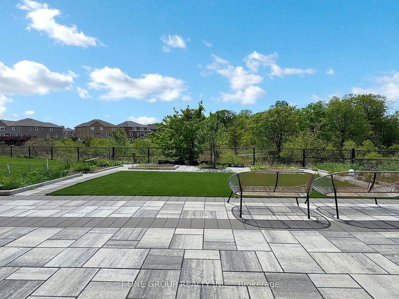 145 Roy Harper Avenue - Photo 2 of 31