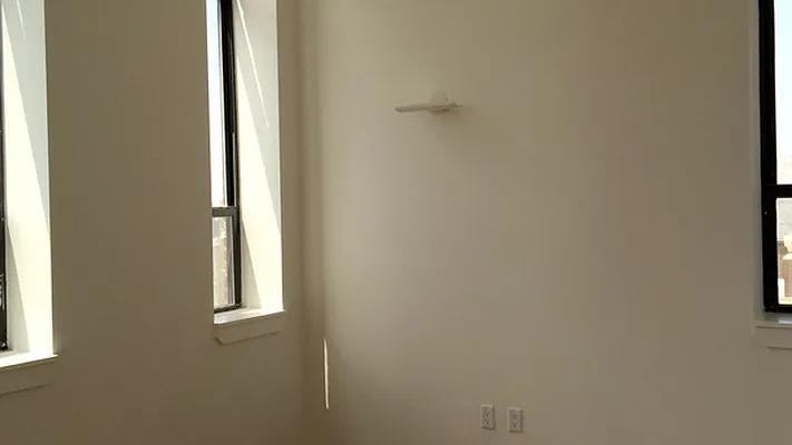 Monitor St #2D - Photo 3 of 20