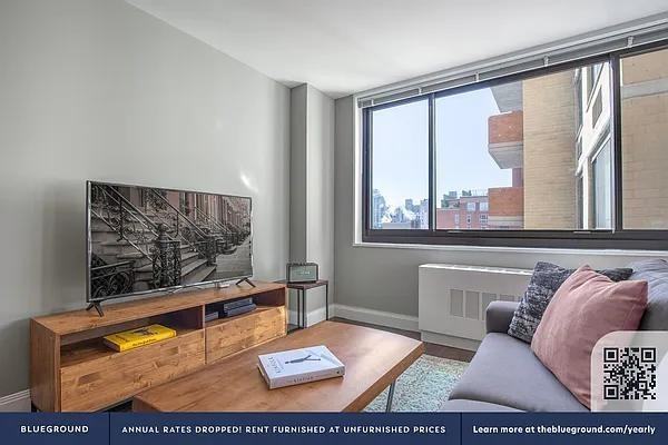 E 82nd St #17J - Photo 3 of 20