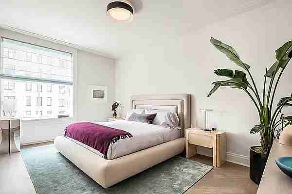 W 86th St #910 - Photo 4 of 20