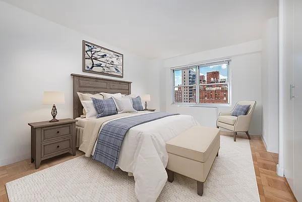 York Ave #26E - Photo 3 of 4