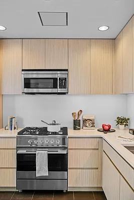 W 67th St #6B - Photo 3 of 15