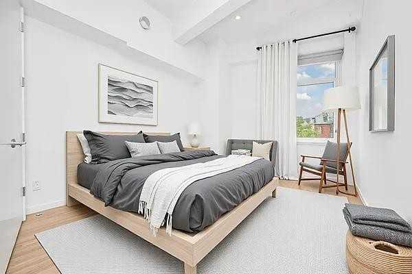 Hope St #303 - Photo 3 of 20