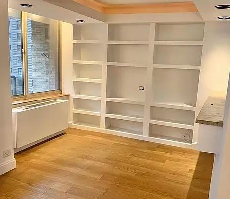 W 90th St #8K - Photo 4 of 20