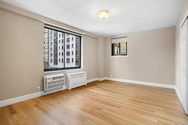 Columbus Ave #15P - Photo 6 of 17