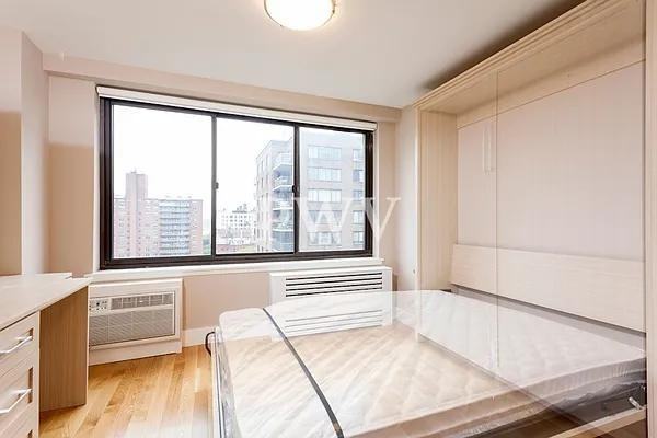 Columbus Ave #8N - Photo 4 of 20