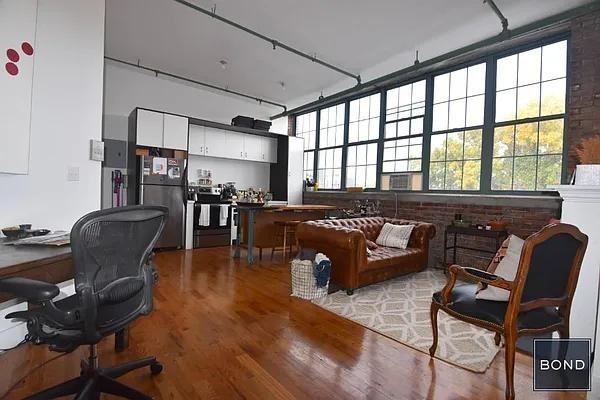 Banker St #4D - Photo 5 of 18