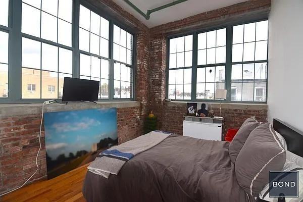 Banker St #4D - Photo 7 of 18