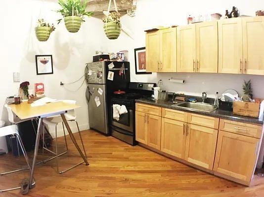 Banker St #1F - Photo 4 of 20