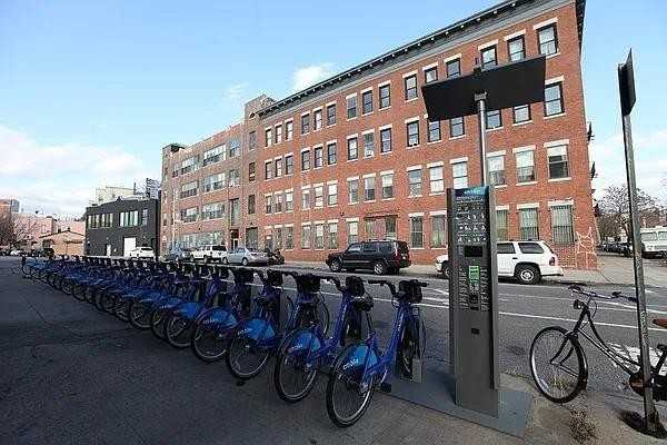 Banker St #1F - Photo 6 of 20