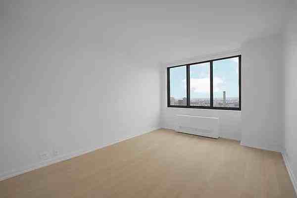 W 60th St #33F - Photo 7 of 20