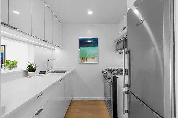 W 60th St #42J - Photo 6 of 20