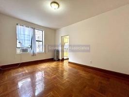 featured image of W 108th St #5GG