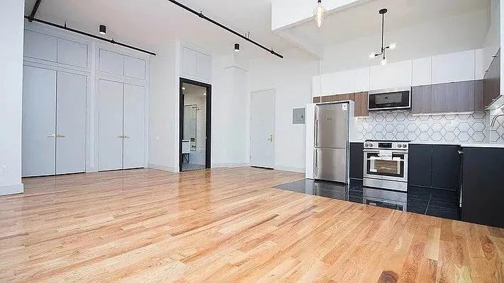 Mckibben St #210 - Photo 5 of 9