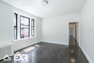 W 111th St #5E - Photo 1 of 1