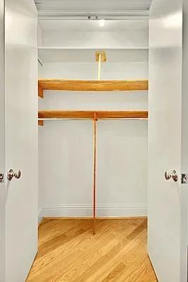 E 70th St #3H - Photo 5 of 17