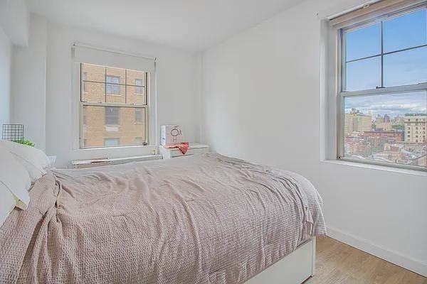 W 75th St #1302 - Photo 3 of 12