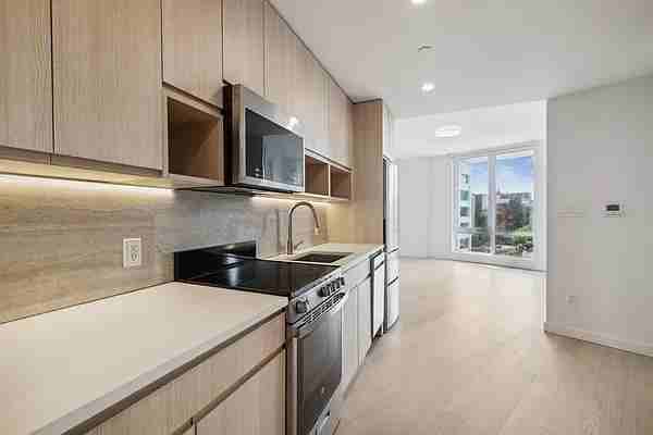 Marcy Ave #7E - Photo 3 of 11