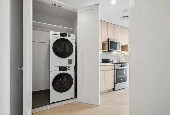 Marcy Ave #7E - Photo 4 of 11