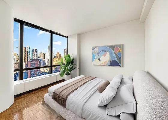 E 61st St #30A - Photo 2 of 15