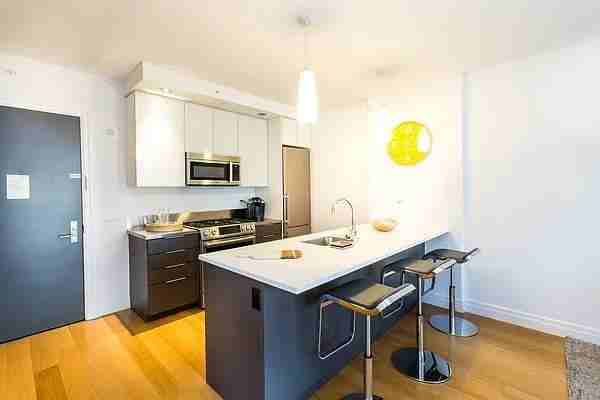 Water St #1406 - Photo 7 of 19